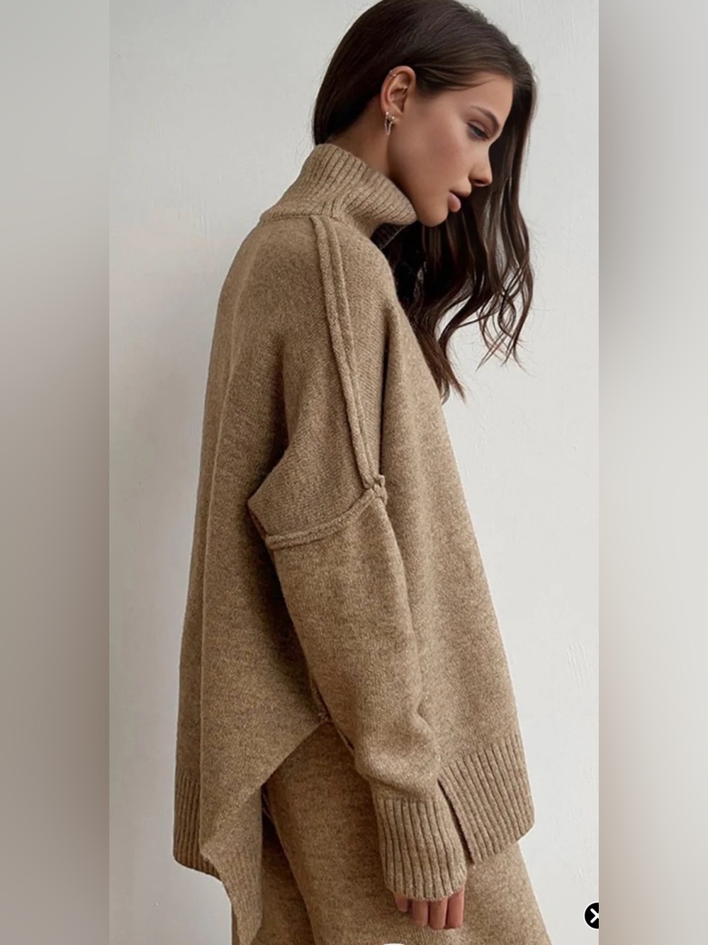 Commense Oversized Camel Turtleneck Sweater - Soft Knit Pullover Size S